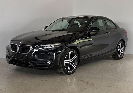 BMW 218i Coupe Automatik Advantage HU-NEU*LED*LEDER