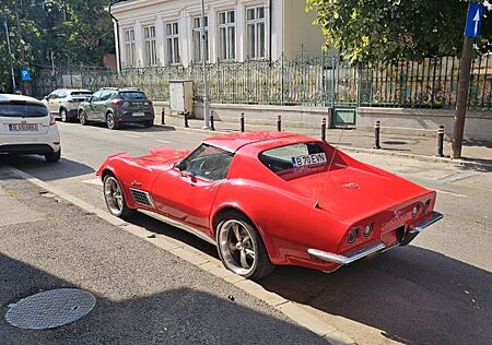 Chevrolet C3 Corvette frame off restoration