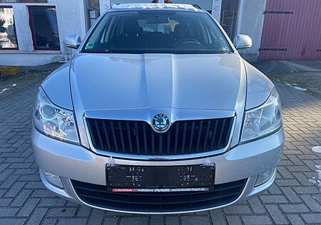 Skoda Octavia Combi Ambiente 4X4,Klima,WR,PDC