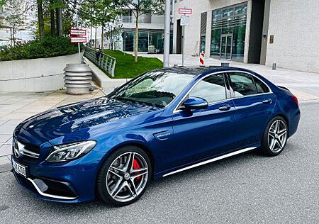 Mercedes-Benz C 63 AMG gebraucht kaufen Mercedes-Benz C 63 AMG Mercedes-AMG C 63 S Mercedes-AMG S