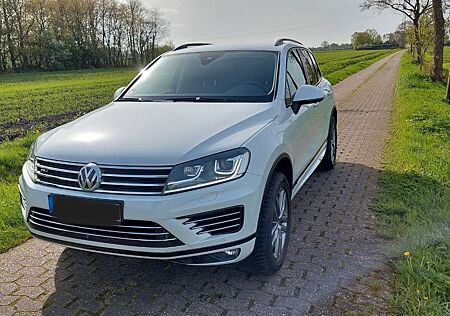 VW Touareg Volkswagen 3.0 V6 TDI SCR Tiptr. BMT