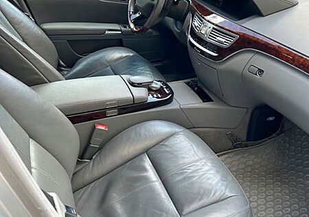 Mercedes-Benz S 320 CDI 4MATIC -