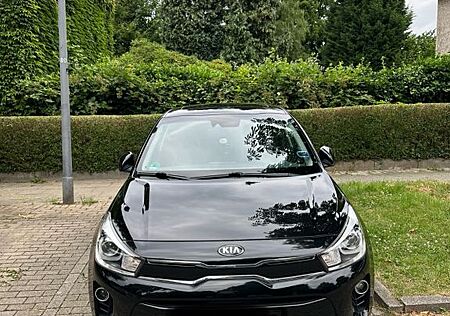 Kia Rio 1.0 T-GDI 120 Platinum Edition Platinum ...