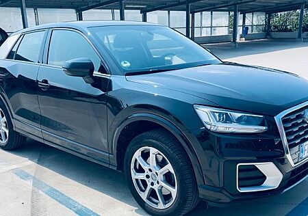 Audi Q2 1.0 TFSI ultra S tronic sport sport