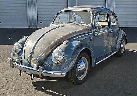 VW Käfer Volkswagen mit Faltdach aus 1958