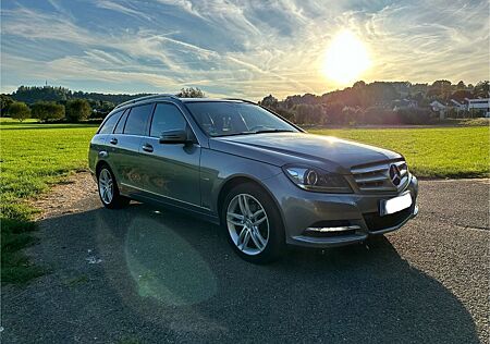 Mercedes-Benz C 180 CGI T BlueEFFICIENCY AVANTG. Aut. AVAN...