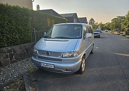 VW T4 Multivan Volkswagen 2.5 TDI Generation