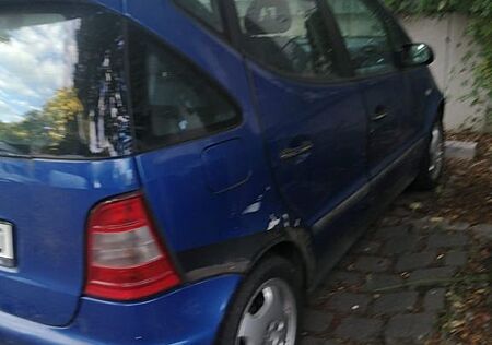Mercedes-Benz A 160 AVANTGARDE Avantgarde