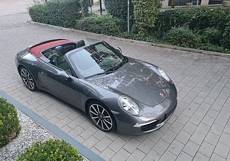 Porsche 911 Urmodell 911 Carrera Cabriolet,PDK,ALU20",PDLS,Kamera,Nav