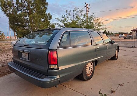 Buick Roadmaster Süd California Cruiser. V8.
