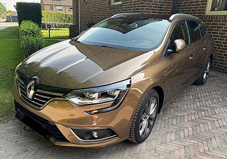 Renault Megane ENERGY TCe 130 Bose Edition Grandtour...