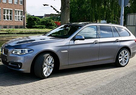 BMW 530d xDrive Touring A -