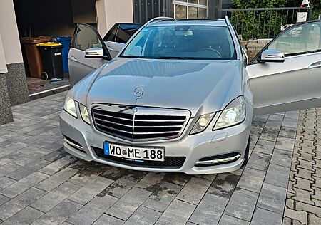 Mercedes-Benz E 250 CDI 4MATIC T BlueEFFICIENCY Autom. -