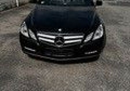Mercedes-Benz E 220 Cabriolet CDI BlueEFF. ELEGANCE ...