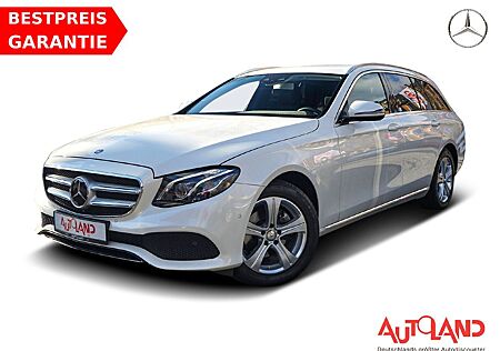 Mercedes-Benz E 200 E200 T Avantgarde 9G LED Navi ACC Kamera AHK