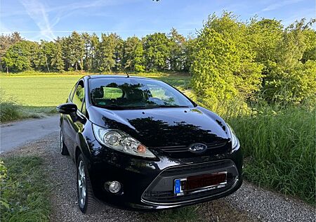 Ford Fiesta 1,4 Titanium Titanium