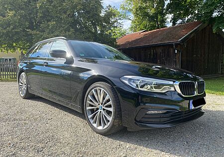 BMW 530d T Sport/M-Lenkrad/HuD/19Z/ Scheckheft
