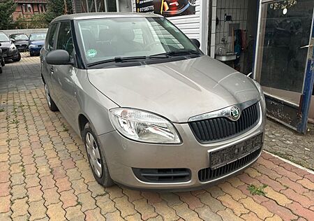 Skoda Fabia 1.2l 44kW Classi KLIMAANLAGE TÜV 05 / 2025