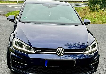 VW Golf Volkswagen 1.4 TSI R-Line (Sportpaket, etc.) 180 PS