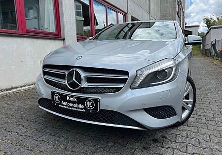 Mercedes-Benz A 200 BlueEfficiency Urban Aut.~XENON~LED~PTS