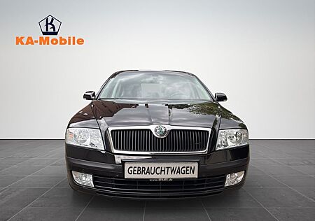 Skoda Octavia Lim. Elegance*Automatik*1.Hand*Navi!
