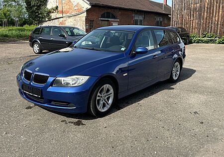 BMW 318i touring -