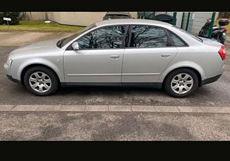 Audi A4 2.0 Benziner