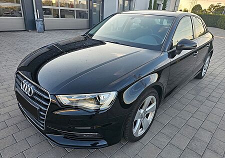Audi A3 2.0 TDI Ambition Sport Bi-Xenon Navigation