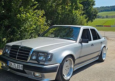 Mercedes-Benz E 300 500E umbau