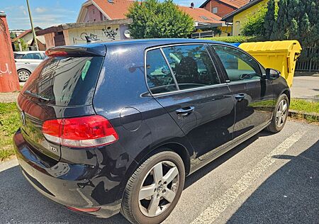 VW Golf Volkswagen 1.6 TDI Style keyless bluetooth