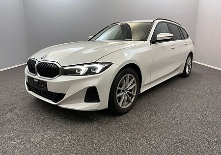 BMW 320d T xDrive SHADOW*LED*WIDE*CARPLAY*AHK*MEGA
