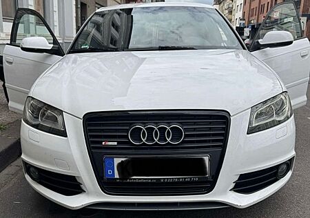 Audi A3 1.8 TFSI quattro S line Sportback S line