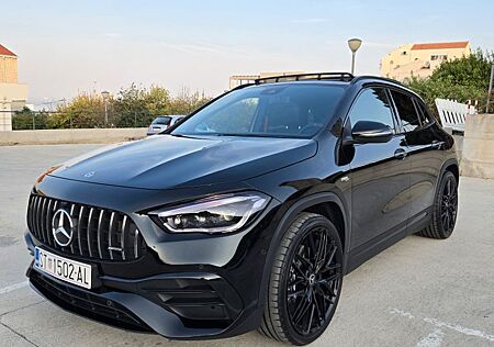 Mercedes-Benz GLA 45 AMG Mercedes-AMG GLA 45 4MATIC+ DCT M...