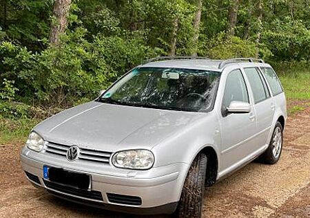 VW Golf Volkswagen 1.9TDI 74 kW Trendline Variant Trendline