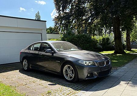 BMW 530d M-Sportpaket 1Hand*Navi*LED