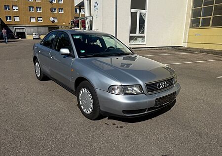 Audi A4 1.8 Automatik Klima 1.Hand