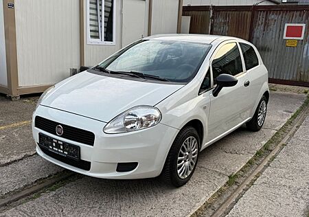 Fiat Grande Punto 1.2 8V Basis *NEU TÜV*