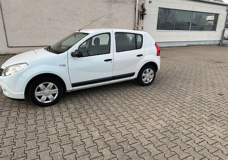 Dacia Sandero 1.2 16V *Klima - Servo & ZV *