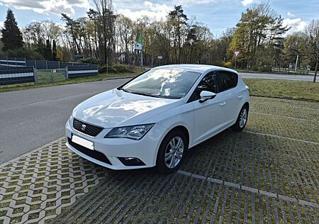 Seat Leon 1.6 TDI 77kW Style AHK Climatronic BT-FSE