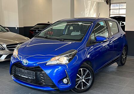 Toyota Yaris Hybrid "Team Deutschland"Kamera.1Hand.Appl