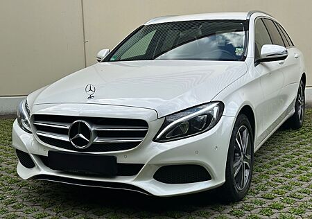 Mercedes-Benz C 220 T d 4Matic | HeadUp | Kamera | LED |