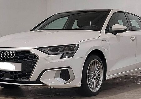 Audi A3 SB 40 TFSIe advanced Pano*Parklenk*Shz*LED*17