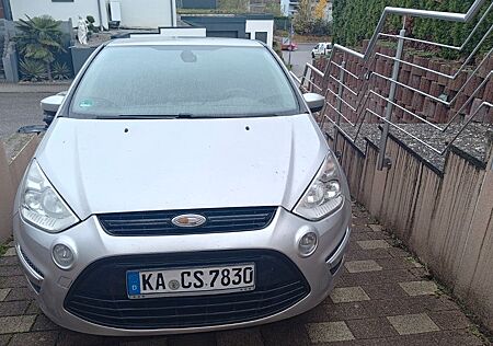 Ford S-Max 1.6 TDCi Titanium |7-Sitzer | TÜV Neu