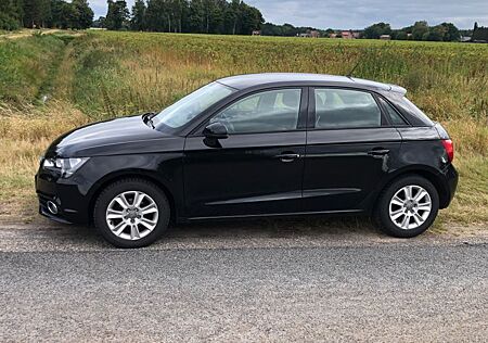 Audi A1 1.6 TDI 66kW Attraction Sportback Attraction