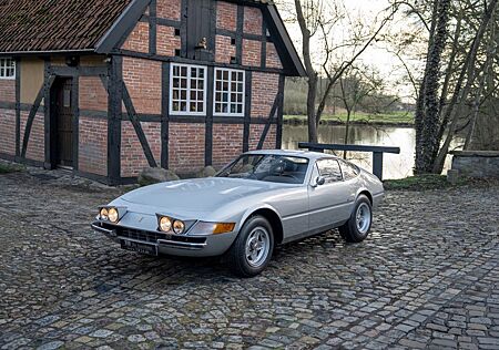 Ferrari 365 GTB4 Daytona ** Classiche Zertifikat*