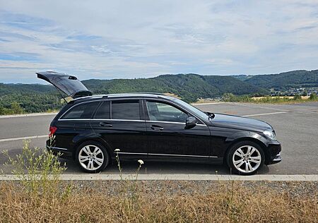 Mercedes-Benz C 220 CDI T AVANTGARDE