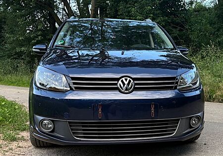 VW Touran Volkswagen 1.4 TSI Highline Top Zustand