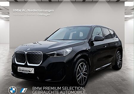 BMW iX1 xDrive30 LiveCockpitProf Head-Up Kamera LED