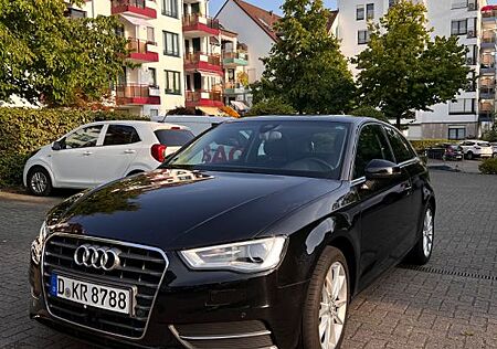 Audi A3 1.4 TFSI Attraction Attraction