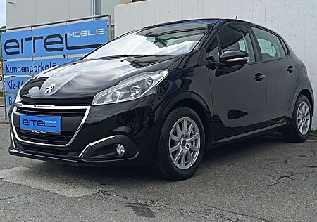 Peugeot 208 Active 1,2 Klima Parksensoren SHZ Tempomat